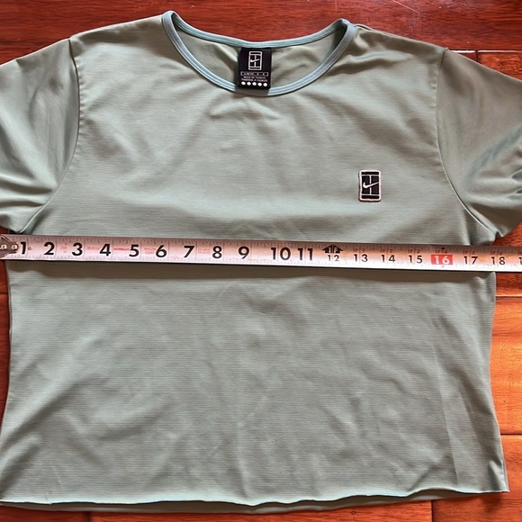 Women's NIKE TENNIS short sleeve DRI-FIT Shirt GREEN L 12-14 - Re-worked - Picture 6 of 8